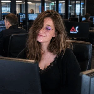 Suzie, équipe AKTrading